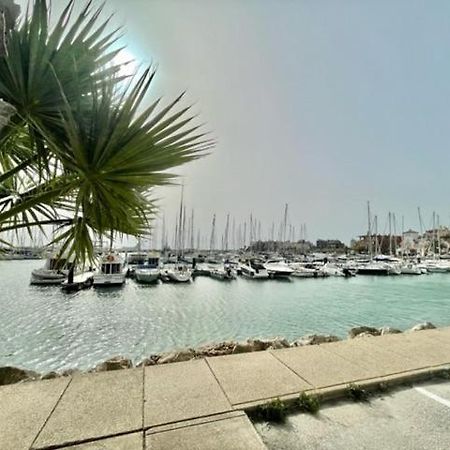 Gatu Sherry, Junto Puerto Deportivo Y Playa " Preferente Mayores De 25 Anos Y Familias " 엘푸에르토데산타마리아 외부 사진